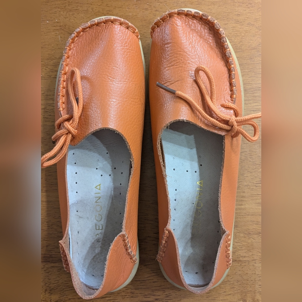 Begonia Orange leather shoes size 38